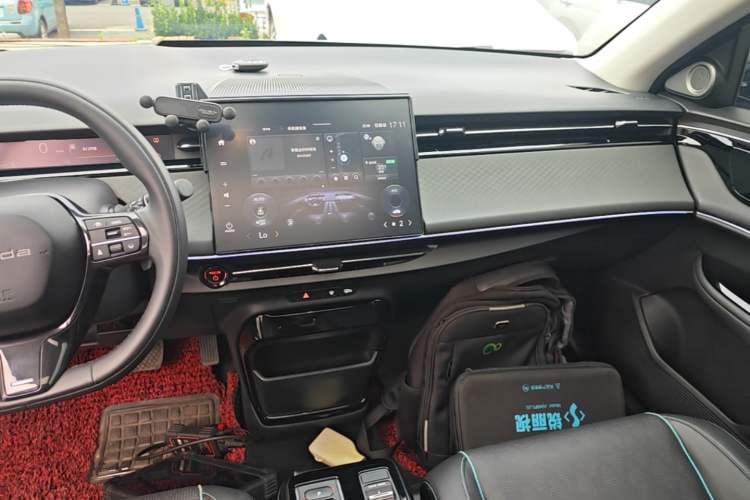 Used Honda e:NP2 2024 Advanced Edition Audio And AC Panel