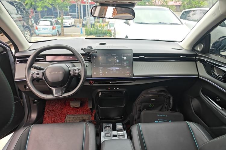 Used Honda e:NP2 2024 Advanced Edition Center Console