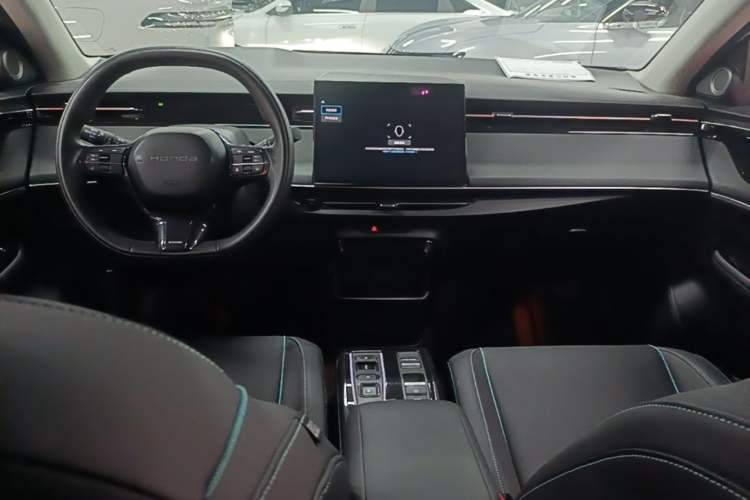 Used Honda e:NP2 2024 Advanced Edition Center Console
