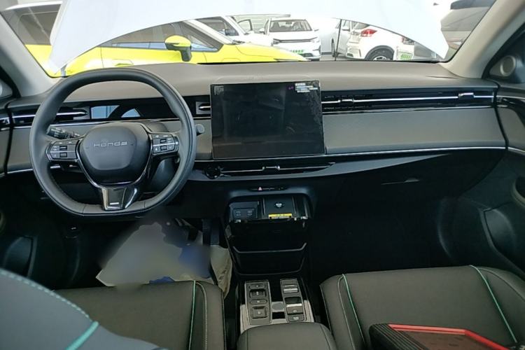 Used Honda e:NP2 2024 Advanced Edition Center Console