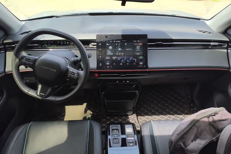 Used Honda e:NP2 2024 Advanced Edition Center Console