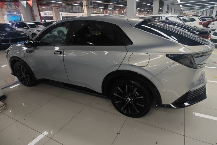 Used Honda e:NP2 2024 Advanced Edition Exterior 3