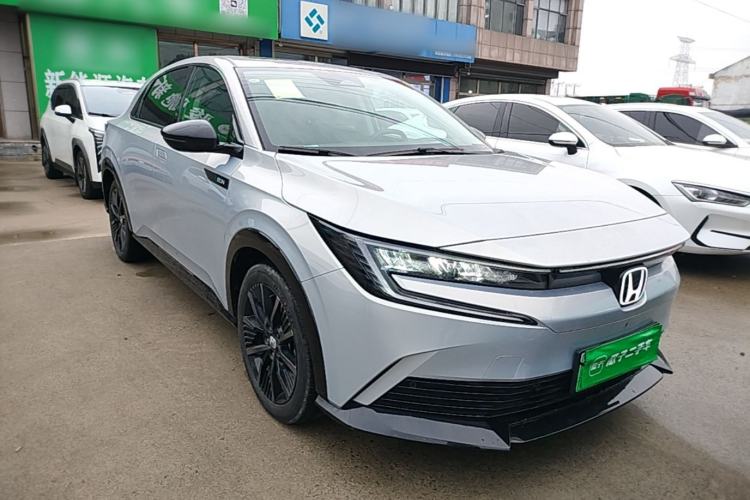 Used Honda e:NP2 2024 Advanced Edition Front Right 45 Deg