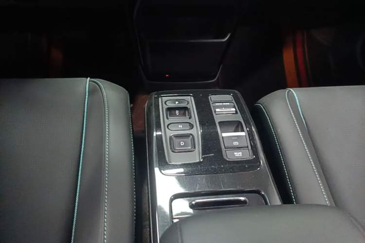 Used Honda e:NP2 2024 Advanced Edition Gear Lever