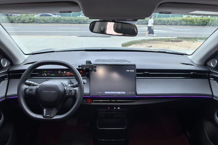 Used Honda e:NP2 2024 Advanced Edition Interior 2