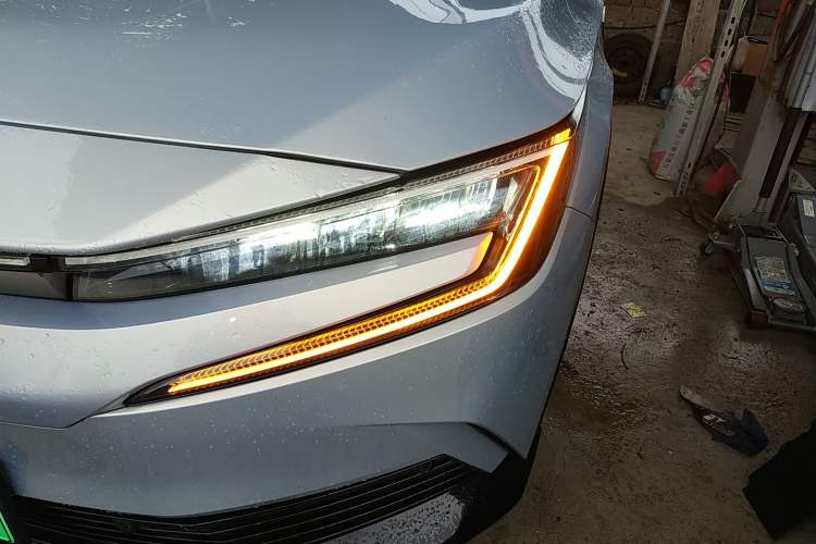 Used Honda e:NP2 2024 Advanced Edition Left Front Headlight