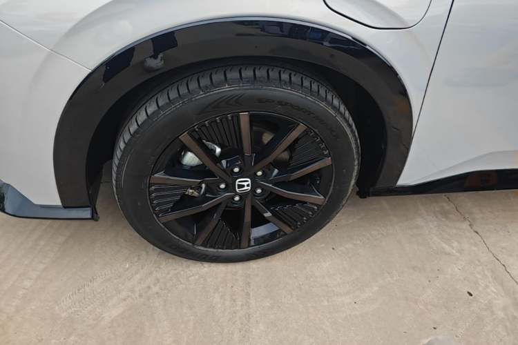 Used Honda e:NP2 2024 Advanced Edition Left Front Wheel Hub