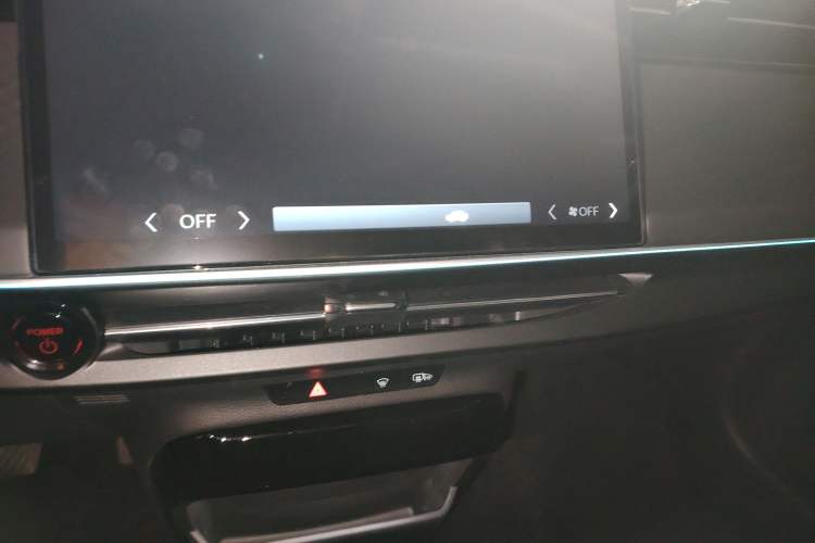 Used Honda e:NP2 2024 Advanced Edition Audio And AC Panel