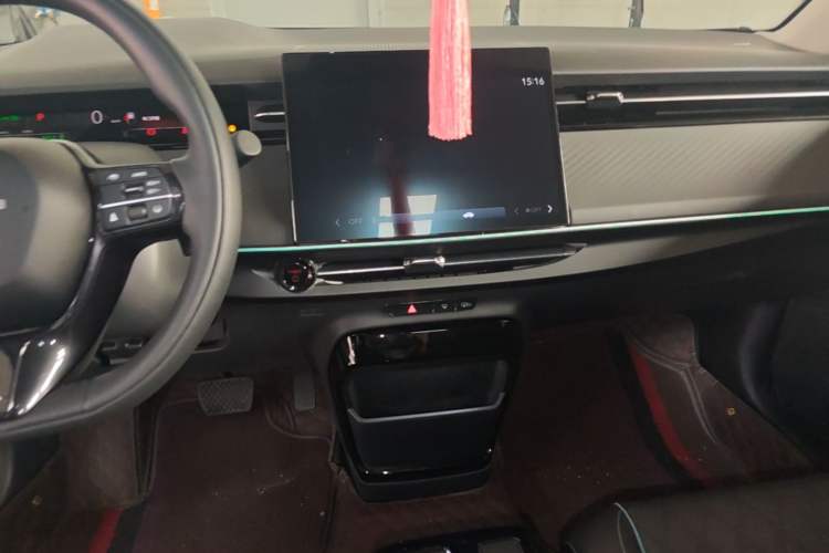 Used Honda e:NP2 2024 Advanced Edition Audio And AC Panel