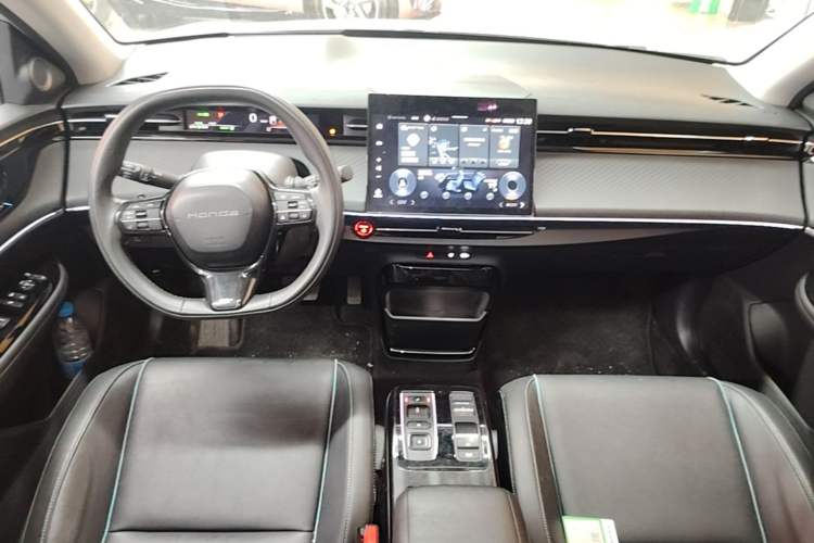 Used Honda e:NP2 2024 Advanced Edition Center Console