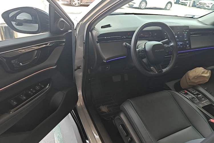 Used Honda e:NP2 2024 Advanced Edition Driver Seat
