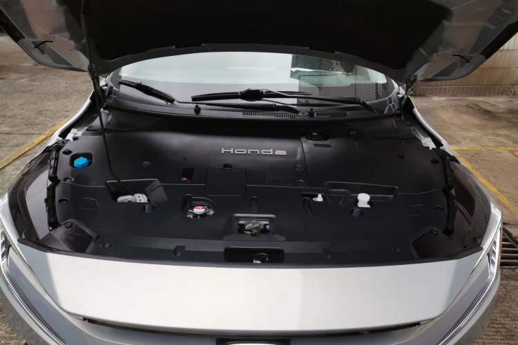 Used Honda e:NP2 2024 Advanced Edition Engine Bay
