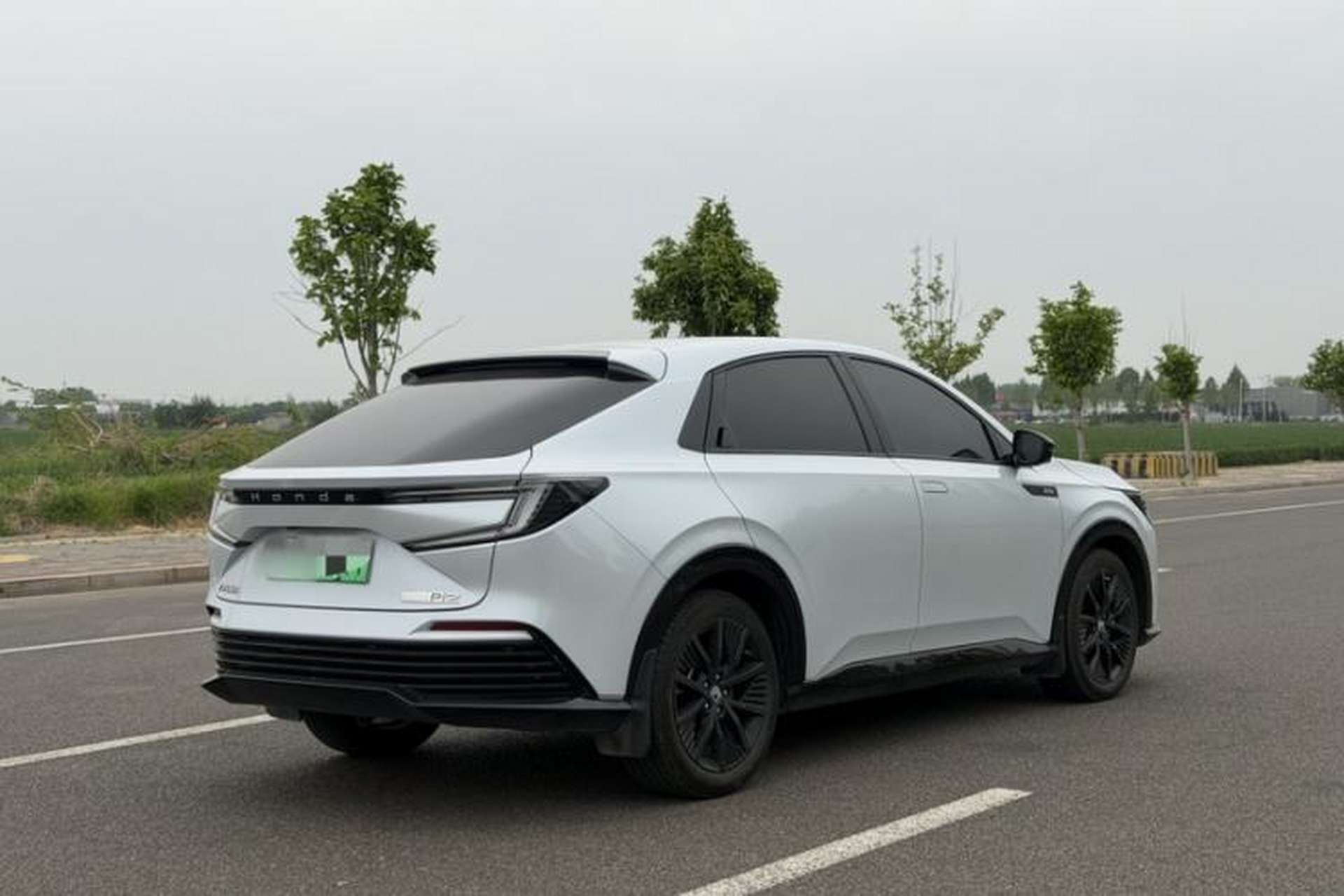 Used Honda e:NP2 2024 Advanced Edition Exterior 4