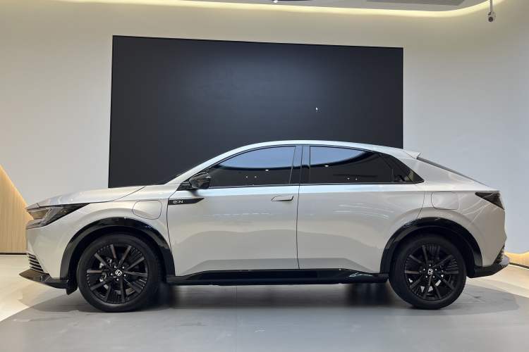 Used Honda e:NP2 2024 Advanced Edition Exterior 4