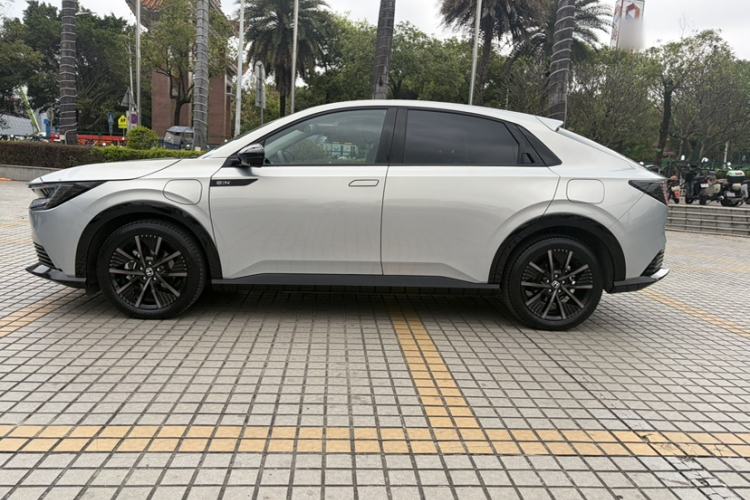 Used Honda e:NP2 2024 Advanced Edition Exterior 4