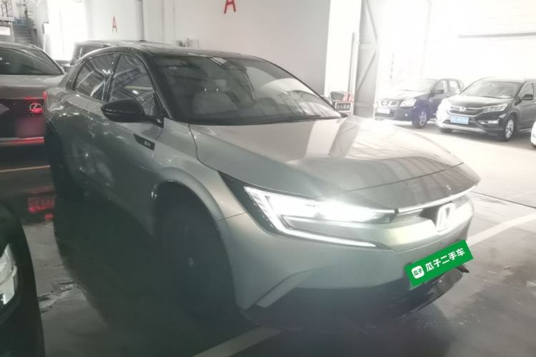 Used Honda e:NP2 2024 Advanced Edition Front Right 45 Deg