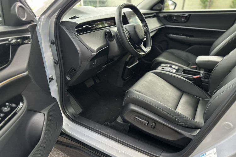 Used Honda e:NP2 2024 Advanced Edition Interior 1