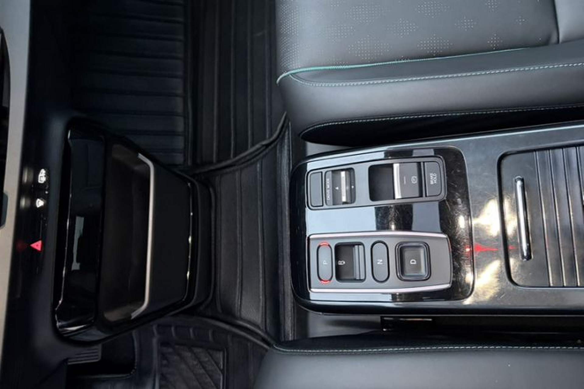 Used Honda e:NP2 2024 Advanced Edition Interior 10