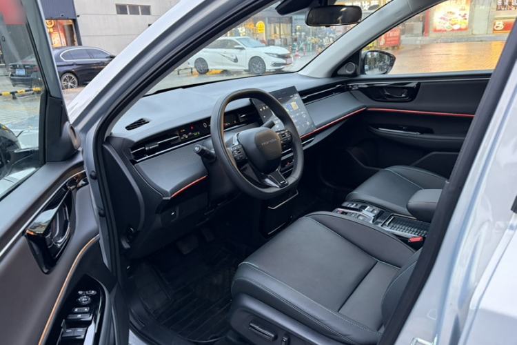 Used Honda e:NP2 2024 Advanced Edition Interior 11