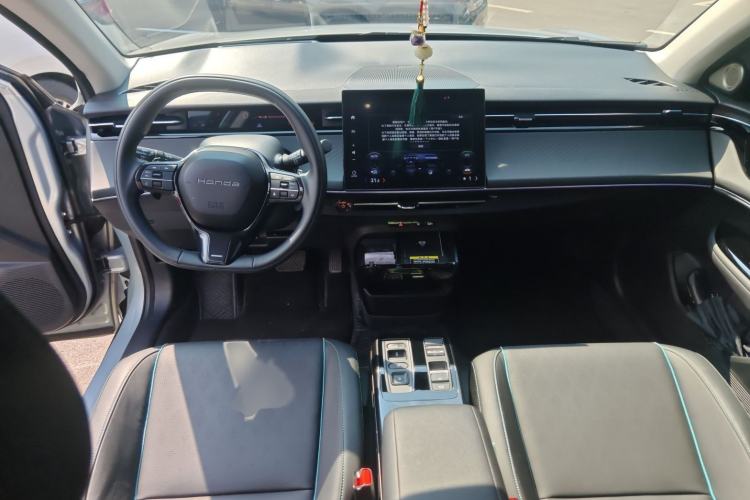 Used Honda e:NP2 2024 Advanced Edition Interior 2