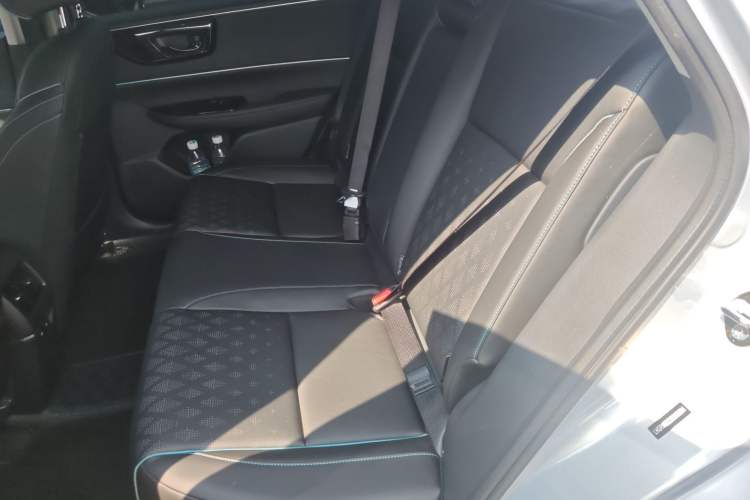 Used Honda e:NP2 2024 Advanced Edition Interior 4
