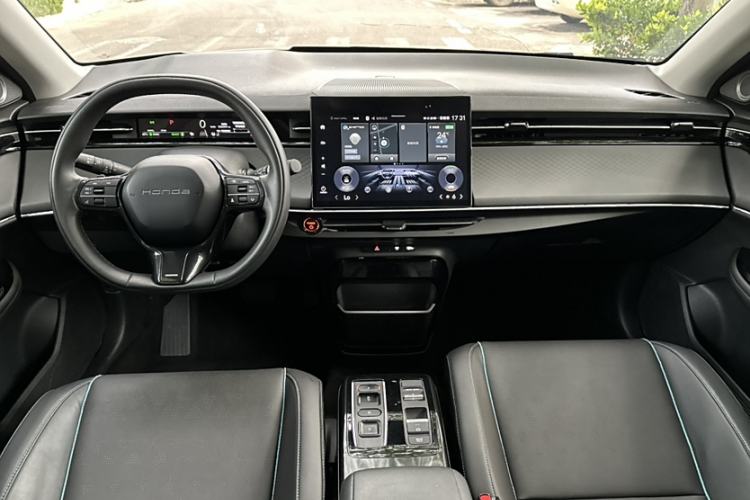 Used Honda e:NP2 2024 Advanced Edition Interior 4