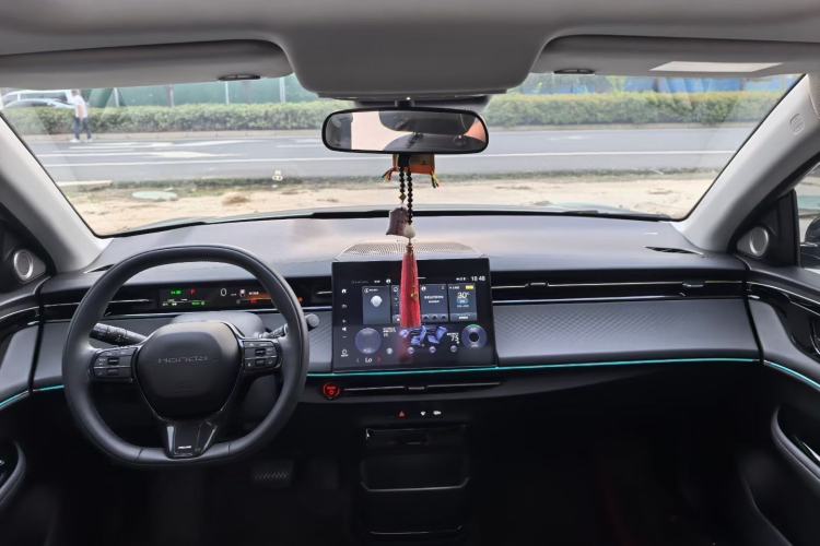 Used Honda e:NP2 2024 Advanced Edition Interior 4