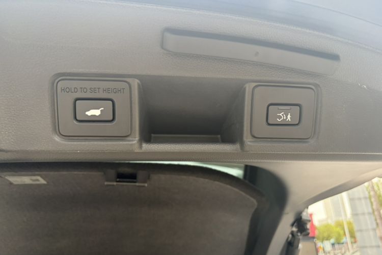 Used Honda e:NP2 2024 Advanced Edition Interior 5