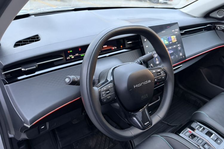 Used Honda e:NP2 2024 Advanced Edition Interior 8