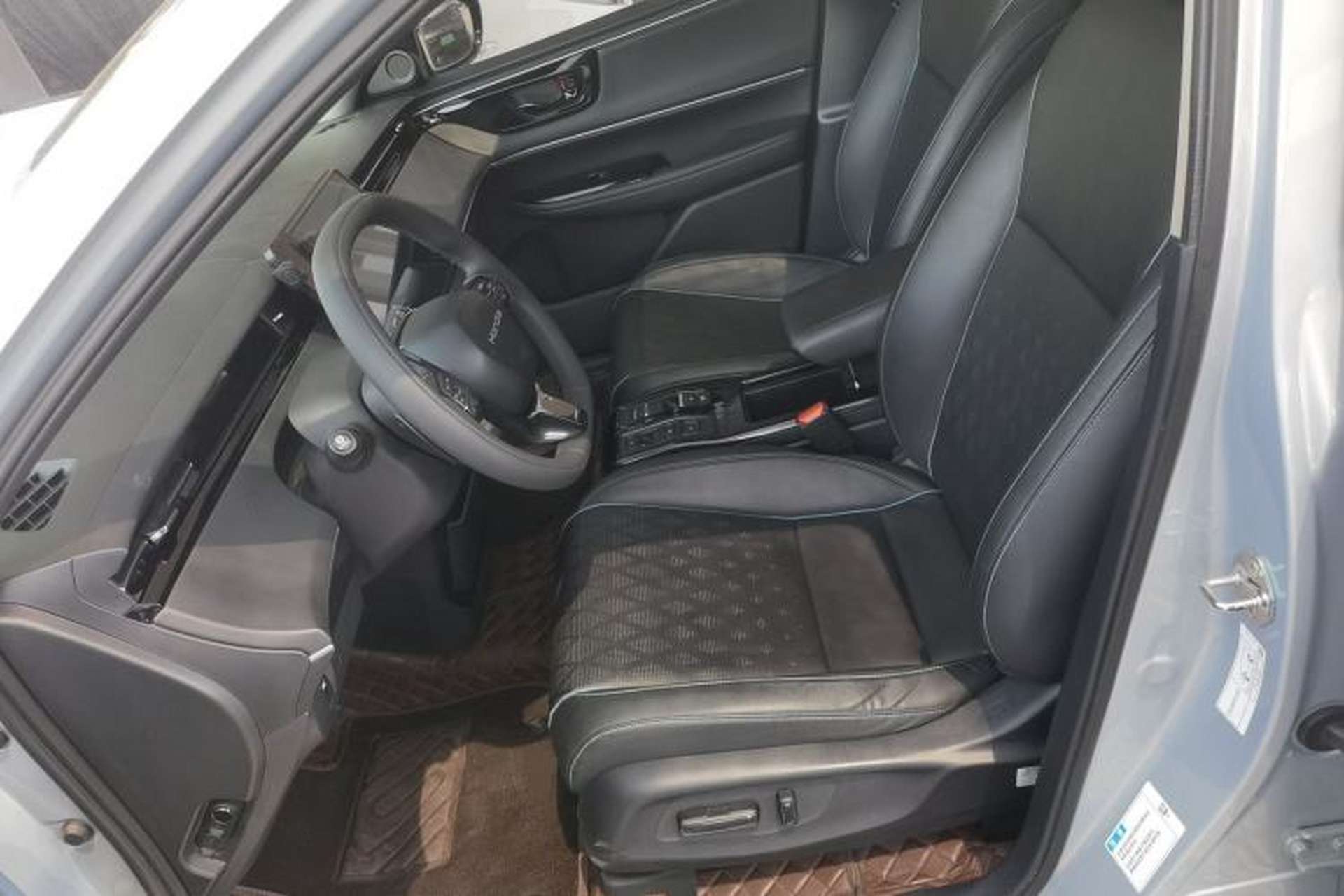 Used Honda e:NP2 2024 Advanced Edition Left Front Seat