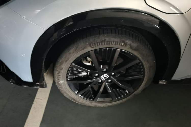 Used Honda e:NP2 2024 Advanced Edition Left Front Wheel Hub