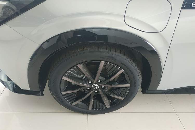 Used Honda e:NP2 2024 Advanced Edition Left Front Wheel Hub