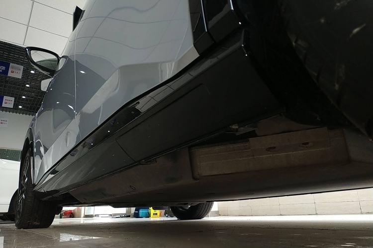 Used Honda e:NP2 2024 Advanced Edition Left Side Sill