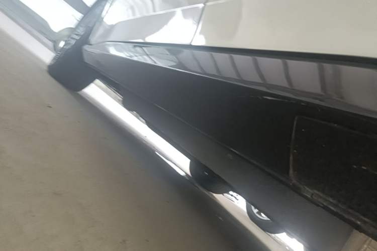 Used Honda e:NP2 2024 Advanced Edition Left Side Sill