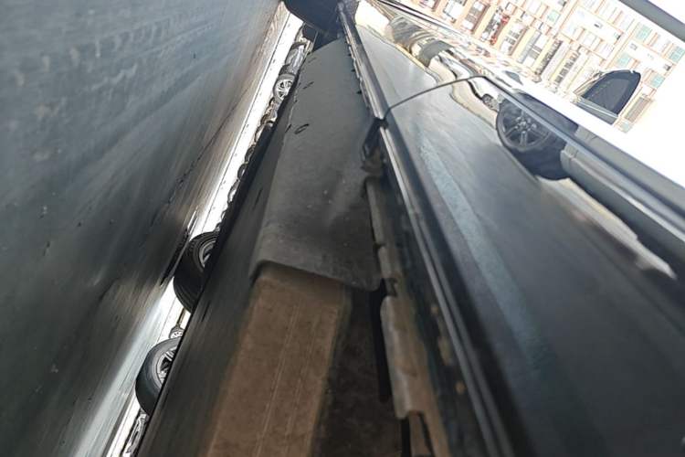 Used Honda e:NP2 2024 Advanced Edition Left Side Sill