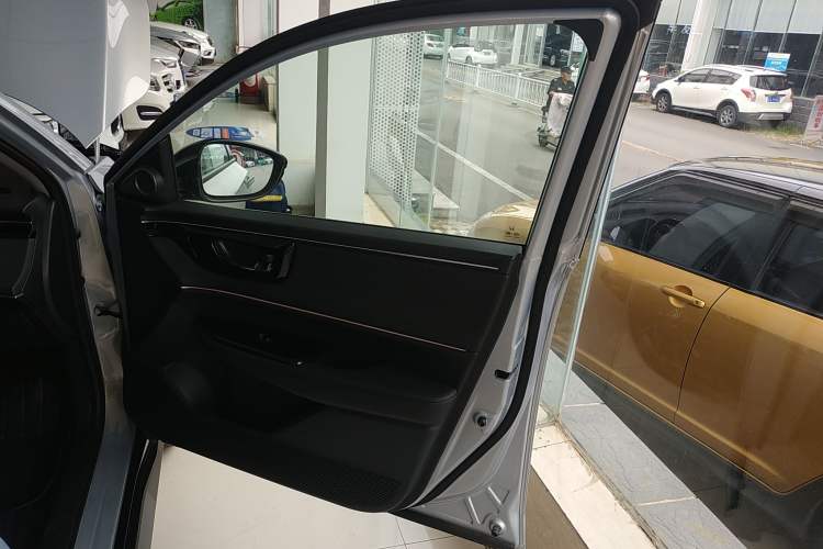 Used Honda e:NP2 2024 Advanced Edition Right Front Door Interior