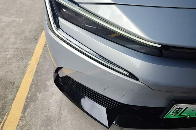 Used Honda e:NP2 2024 Advanced Edition Right Front Headlight