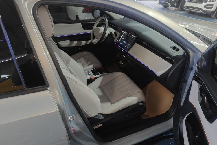 Used Honda e:NP2 2024 Advanced Edition Right Front Seat
