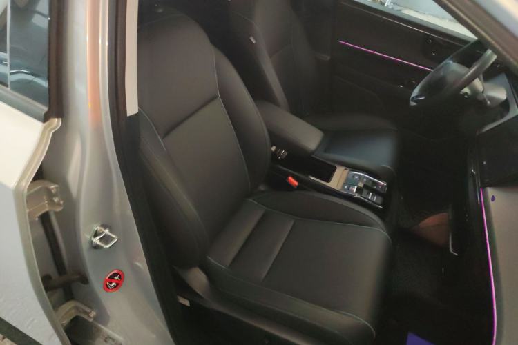 Used Honda e:NP2 2024 Advanced Edition Right Front Seat