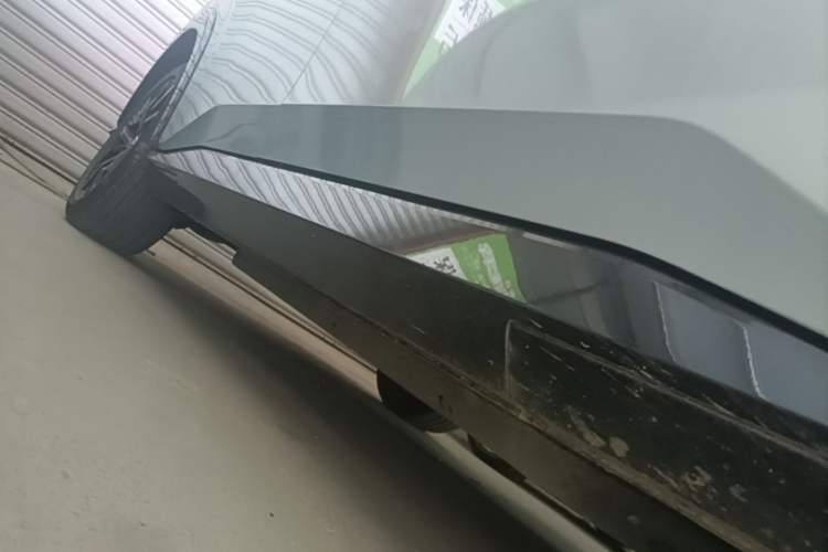 Used Honda e:NP2 2024 Advanced Edition Right Side Sill