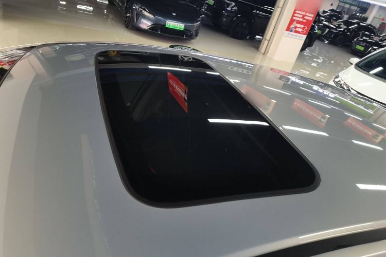 Used Honda e:NP2 2024 Advanced Edition Roof