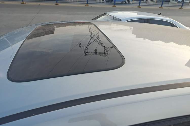 Used Honda e:NP2 2024 Advanced Edition Roof