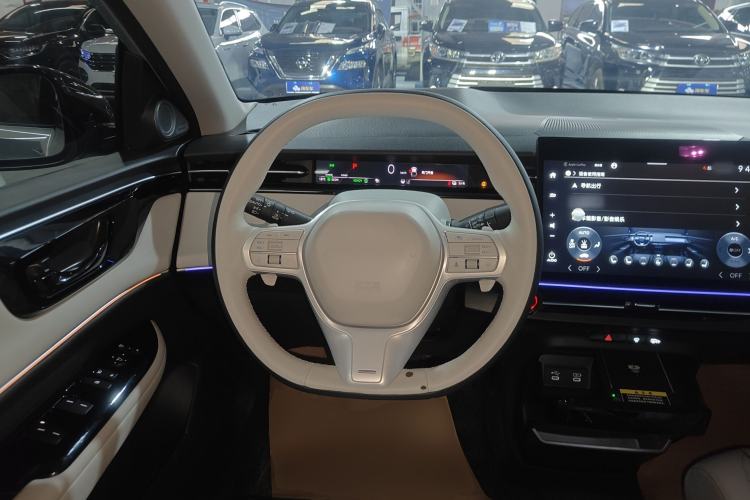Used Honda e:NP2 2024 Advanced Edition Steering Wheel