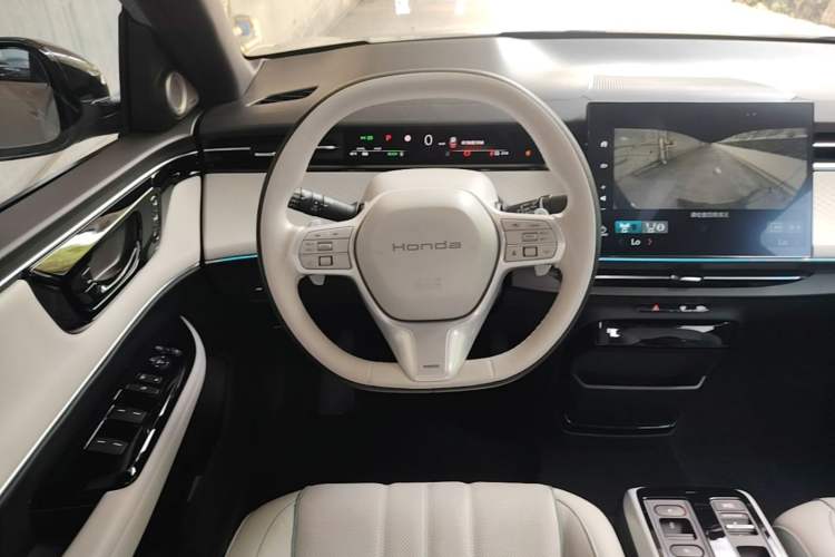 Used Honda e:NP2 2024 Advanced Edition Steering Wheel