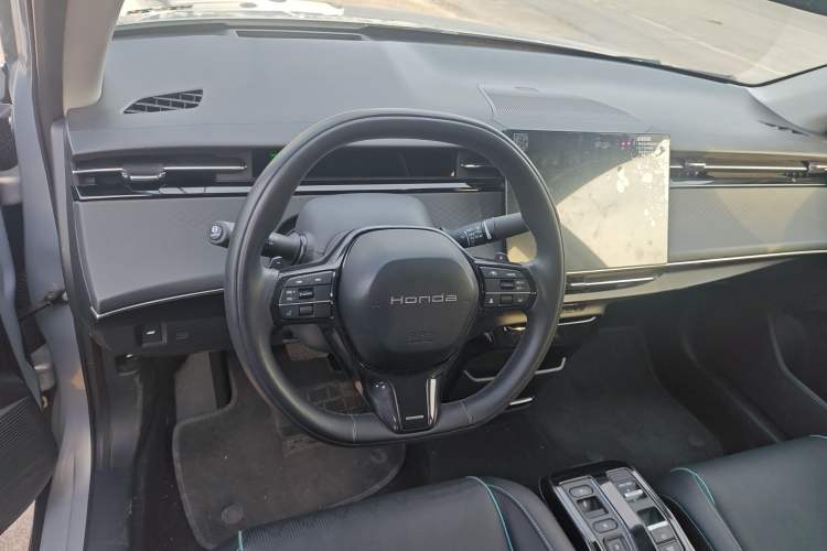 Used Honda e:NP2 2024 Advanced Edition Steering Wheel