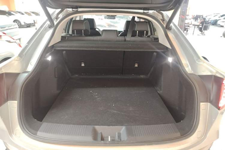 Used Honda e:NP2 2024 Advanced Edition Trunk