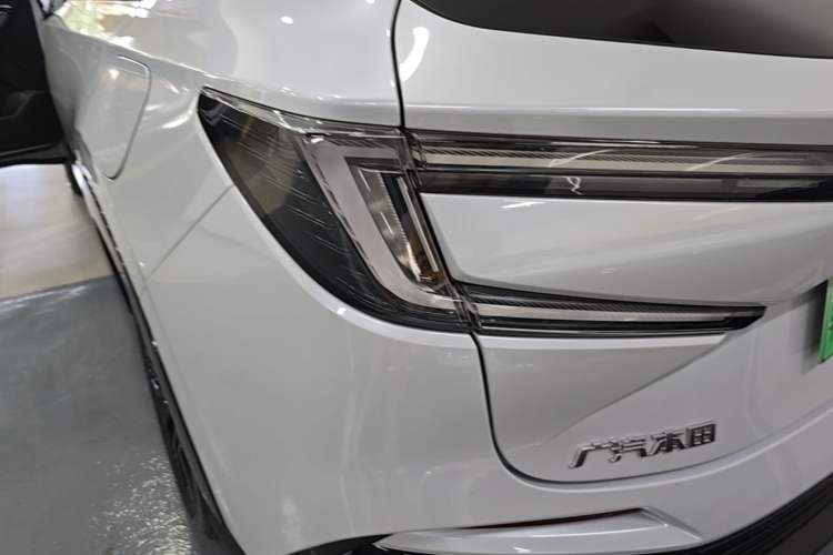 Used Honda e:NP2 2024 Advanced Edition Right Rear Taillight