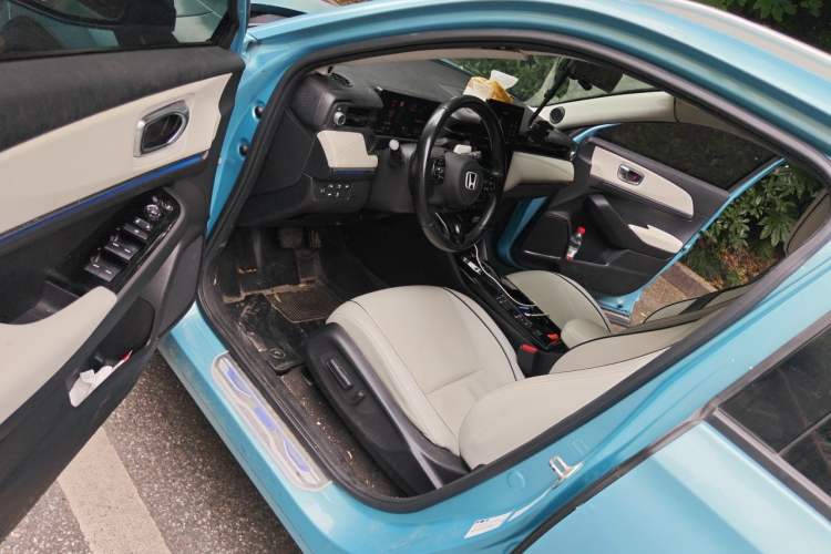 Used Honda e:NS1 2022 e-Motion Edition Driver Seat