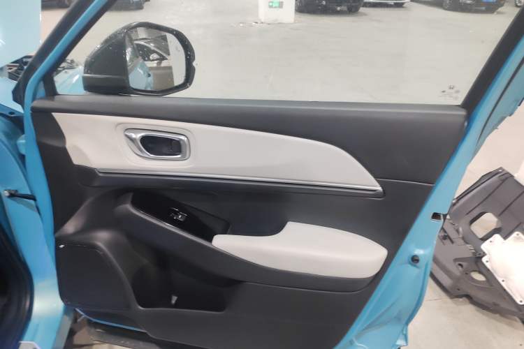 Used Honda e:NS1 2022 e-Motion Edition Right Front Door Interior