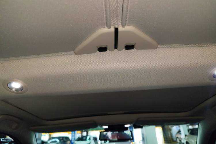 Used Honda e:NS1 2022 e-Motion Edition Headliner